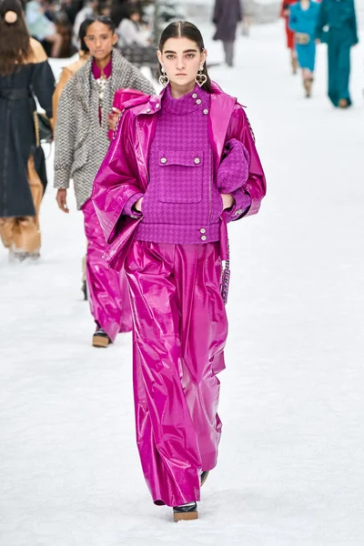 Look 38